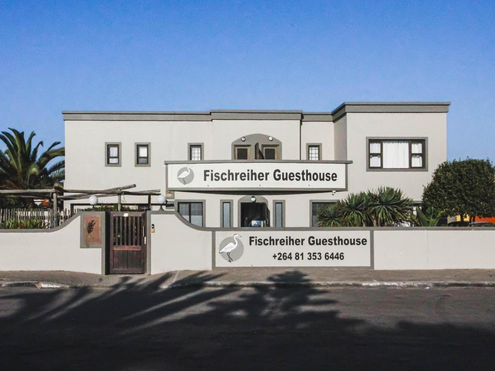 Guesthouse Fischreiher B&B Свакопмунд Экстерьер фото