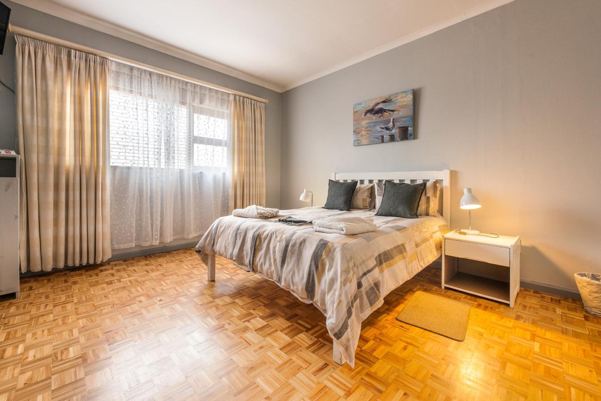 Guesthouse Fischreiher B&B Свакопмунд Экстерьер фото