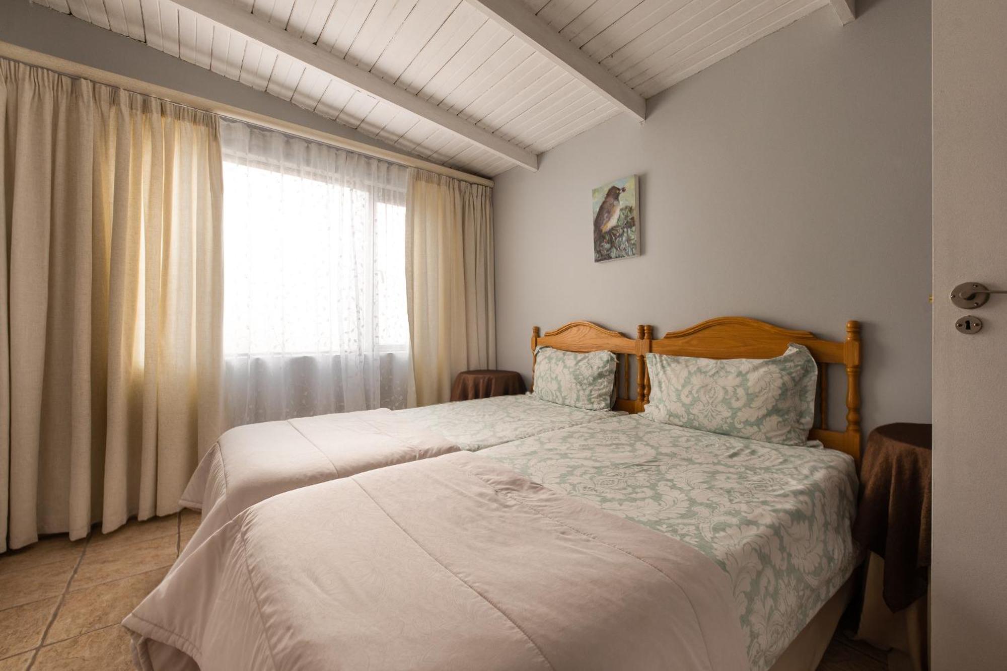 Guesthouse Fischreiher B&B Свакопмунд Экстерьер фото