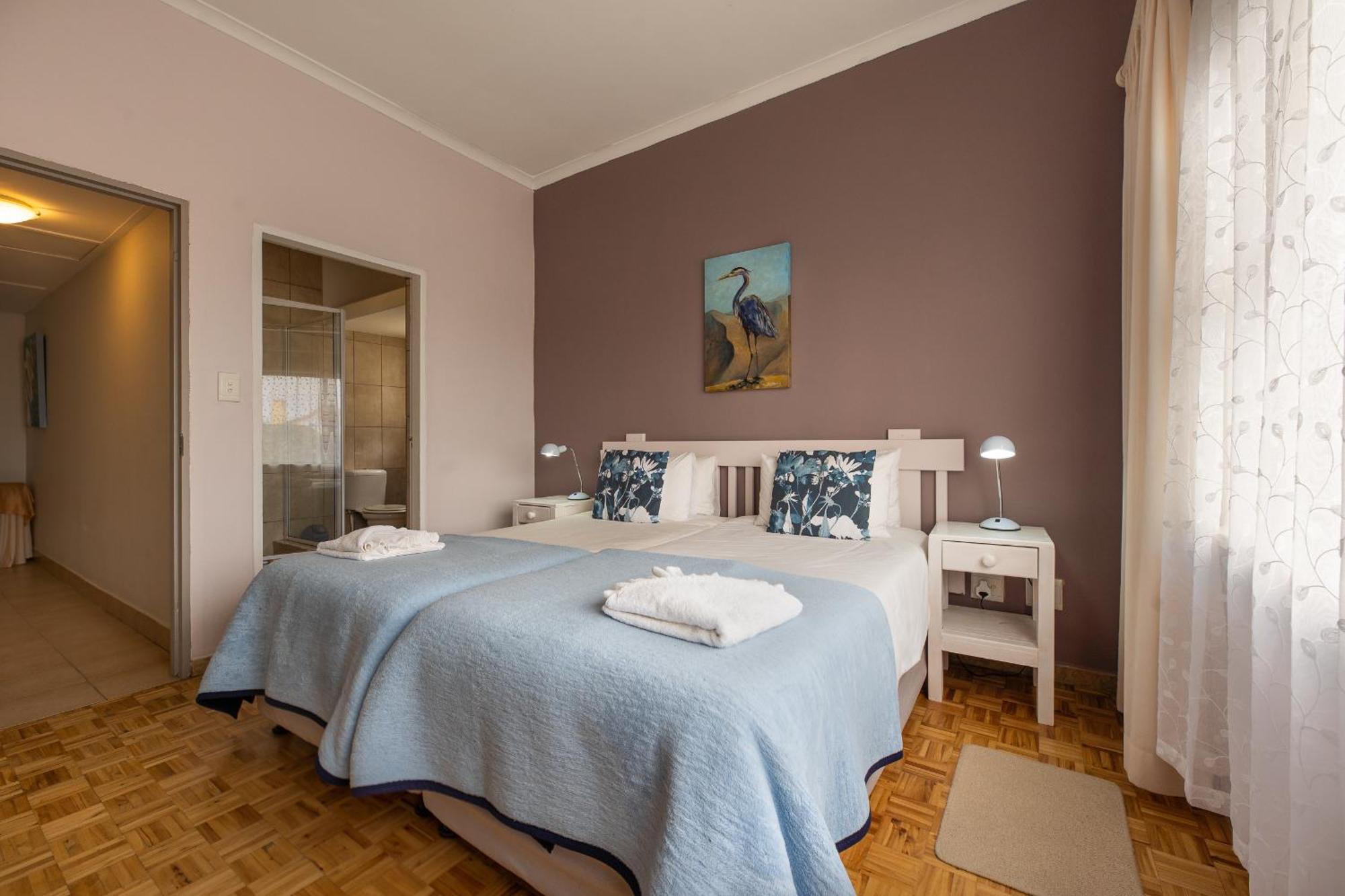 Guesthouse Fischreiher B&B Свакопмунд Экстерьер фото